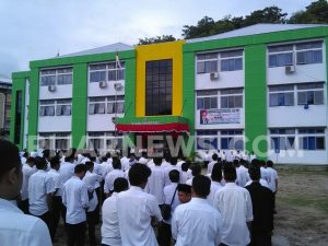 Sekolah Tinggi Agama Islam Negeri (STAIN) Parepare menggelar upacara peringatan Hari Amal Bakti (HAB) ke-72 Kementerian Agama RI di halaman Gedung Tarbiyah STAIN Parepare (3/1).  