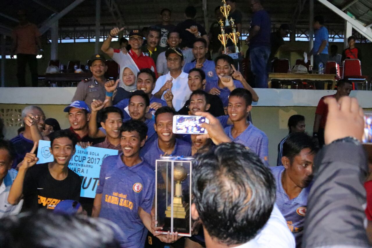 Barru Putra Fc akhirnya tampil sebagai juara Bupati Cup 2017, setelah pada laga final mengalahkan Ps Pelahi Putra lewat drama adu penalty dengan skor 5-4, setelah bermain imbang 2-2 sampai waktu normal.