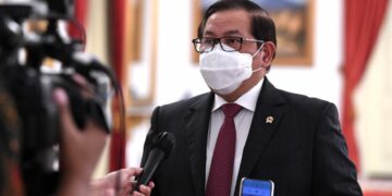 Rencana Disalurkan Kimia Farma, Vaksin Covid-19 Berbayar Dibatalkan