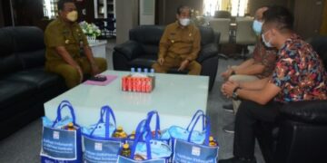 PT Indomarco Prismatama Bantu Warga Sidrap yang Terdampak Covid-19