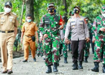 Kunjungi Lokasi TMDD, Wali Kota Apresiasi Kemanunggalan TNI dan Masyarakat