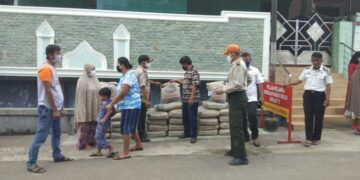Pemkot Parepare Berikan Bantuan Material pada Warga Terdampak Longsor
