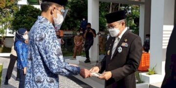 Wali Kota Parepare Serahkan SK Pengangkatan ke 159 CASN
