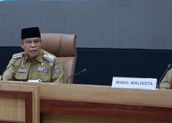 Taufan Pawe Ingatkan ASN Jangan Tambah Libur Lebaran