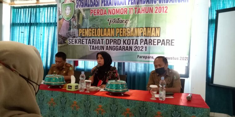 Anggota Komisi III DPRD Parepare Apriyani Jamaluddin Paparkan Tujuan Perda Pengelolaan Persampahan