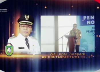 Wali Kota Parepare Raih Penghargaan Kepala Daerah Visioner Ajang Indonesia Visionary Leader 2021