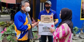 NasDem Parepare Salurkan Makanan Tambahan Balita dan Ibu Hamil