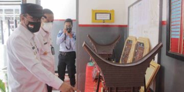 Miniatur Tongkonan Karya WBP Rutan Makale Dipasarkan Lewat Media Sosial