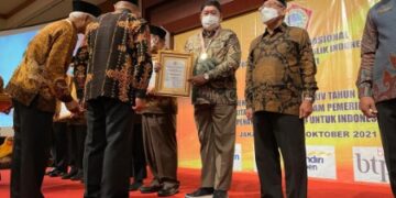 Raih Penghargaan PWRI, Abdul Hayat: Ini Tidak Terwujud Begitu Saja