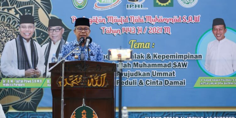 Momentum Maulid Nabi Muhammad, Wali Kota Parepare : Jadilah Pribadi Muslim yang Bermanfaat Bagi Sesama