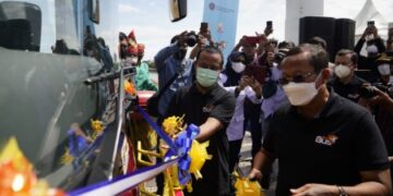 Luncurkan Bus Trans Mamminasata, Plt Gubernur Yakini Akan Aktif dan Dikelola Profesional