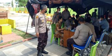 Percepatan Vaksinasi, Kapolres Parepare Pantau Pelaksanaan Vaksinasi Tahap 1 dan 2