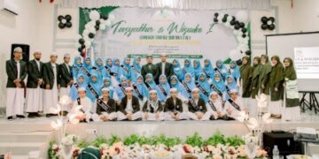 Lembaga Tahfidz Qu’ran Al-Munawwir Pinrang Cetak 48 Penghapal