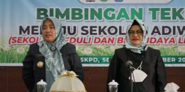 Kepsek dan Admin Sekolah di Sidrap Ikuti Bimtek Menuju Sekolah Adiwiyata