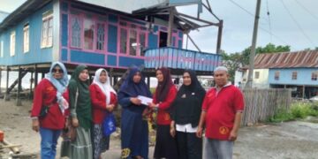 IKA SMPN 5 Parepare Salurkan Bantuan ke Korban Puting Beliung di Barru