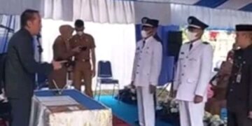 Lantik Dua Kades Terpilih di Lanrisang, Bupati Pinrang Minta Kades Rekatkan Silaturahmi