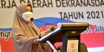 Naoemi Octarina Evaluasi dan Monitoring Program Kerja Dekranasda 24 Kabupaten Kota