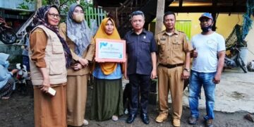 Kadis PKP Parepare Turut Hadir Saat Legislator Serahkan 42 Ekor Kambing ke Kelompok Tani Masserenmpulu dan Massulowalie