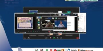 Ratusan Muslimah dari Berbagai Daerah Ikuti Webinar Muslimah FMDKI