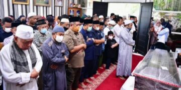 Istri Yanuar Fachruddin Berpulang, Andi Sudirman Sampaikan Duka