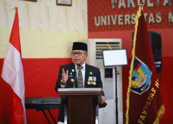 Taufan Pawe Sampaikan Pentingnya Keterbukaan Informasi dalam Pemerintahan