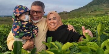 Wali Kota Parepare Taufan Pawe dan Erna Rasyid Taufan Tetap Mesra Diusia Pernikahan 30 Tahun