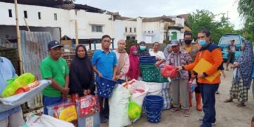 Plt Gubernur Kirim Logistik Shelter dan Pangan ke Takalar