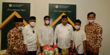 Airlangga Hartarto Perkenalkan Taufan Pawe di Unhas