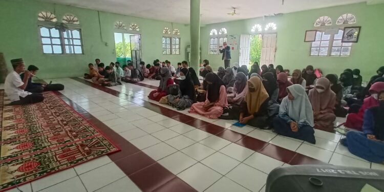 UPT SMPN 2 Duampanua Pinrang Gelar Amaliah Ramadan, Perdalam Rukun Iman dan Islam Serta Permantap Tata Cara Salat dan Tahara