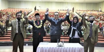 Prof JJ Resmi Pimpin Unhas