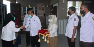 2 Dokter Ahli di Sidrap Dapat Fasiltas Roda Empat untuk Kendaraan Dinas