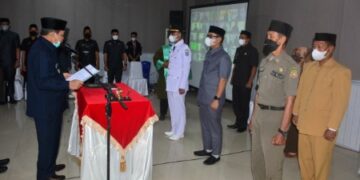 Lantik Pejabat Adimistrator dan Pengawas, Dollah Mando Harap Perubahan Kinerja Lebih Baik
