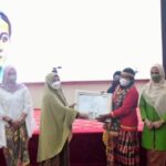 Perempuan Asal Rongkong Raih Penghargaan, Berjasa di Sektor Pertanian