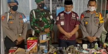 Tim Gabungan Geledah Kamar Warga Binaan Lapas Parepare