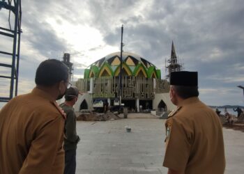 Pelaksanaan Salat Idulfitri Dipusatkan di Masjid Terapung BJ Habibie