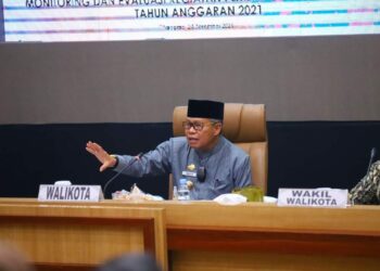 Genjot Vaksin Dosis 3, Taufan Pawe Instruksikan Satgas Kolaborasi dengan Lintas Sektoral