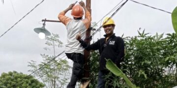 Dinas PUPR Parepare Rutin Perbaiki Lampu Jalan dan Lorong