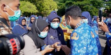 14 Tahun Mengabdi, Disabilitas Netra Akhirnya Terima SK PPPK dari Andi Sudirman