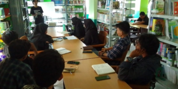 Gandeng Lembaga Penerbit, Disperpus Parepare Gelar Kelas Menulis Esai