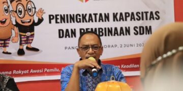 Ketua Bawaslu Sulsel Minta Jajaran Bawaslu Sidrap Selalu Asah Diri
