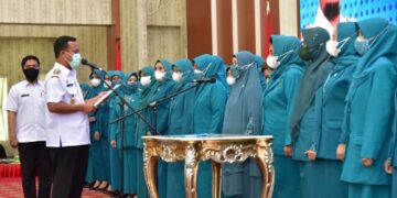 Lantik Pengurus PKK Sulsel, Andi Sudirman Ingin Pokja Hadirkan Program Unggulan