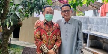 Gubernur Sulsel Jenguk Nurdin Abdullah