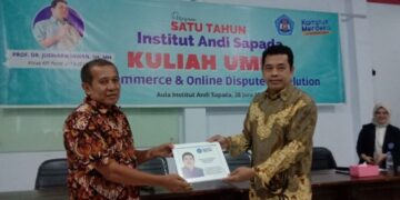 Kuliah Umum di Institut Andi Sapada, Prof. Judhariksawan Ungkap Dampak E-Commerce