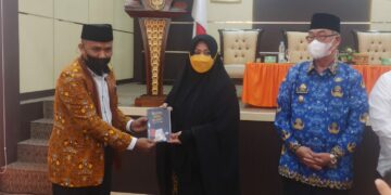 Launching Buku “Gelisah”, Pangerang Rahim Apresiasi Inovasi AGPAII