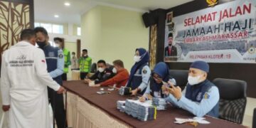 Kanwil Kemenkumham Sulsel Pantau Layanan Keimigrasian JCH Kloter Terakhir Embarkasi Makassar