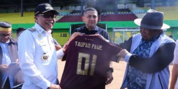 Aksa Mahmud Siap Bantu Taufan Pawe