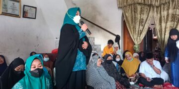 Diminta Bawa Sambutan di Rumah Duka, Erna Taufan Manfaatkan Tausiah “Pulang Kampung”