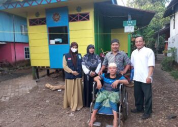 Mengabdi 44 Tahun, BKPRMI Sulsel Salurkan Insentif Guru Mengaji Difabel