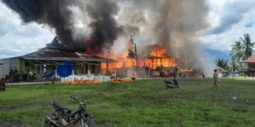 4 Rumah Warga di Malua Enrekang Terbakar, Korban Butuh Uluran Tangan