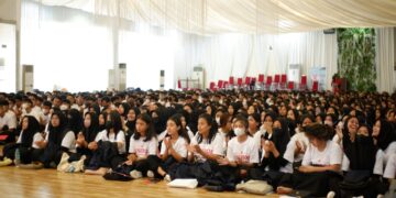 1.864 Maba Unibos Dikukuhkan Lewat PKKMB, Usung Metode Lebih Segar dan Gembira
